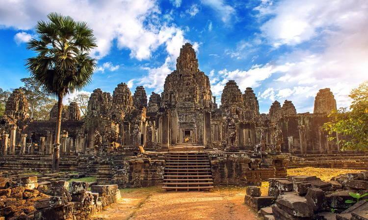 About the Bayon Temple Siem Reap