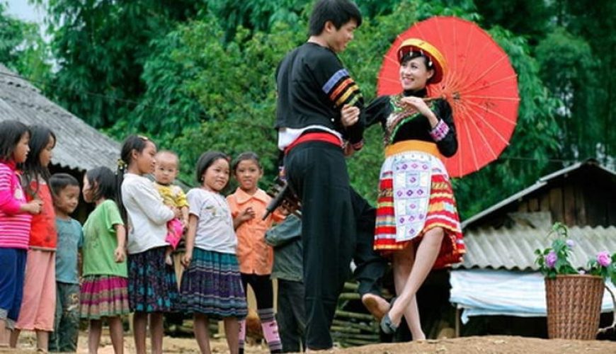 About the Khau Vai Love Market