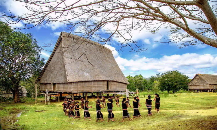 Indochina Treks Travel - A local Tour Operator for Indochina - Official site